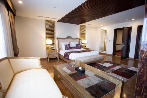Nine Tree Luxury Hotel & Suites Lahore image 23