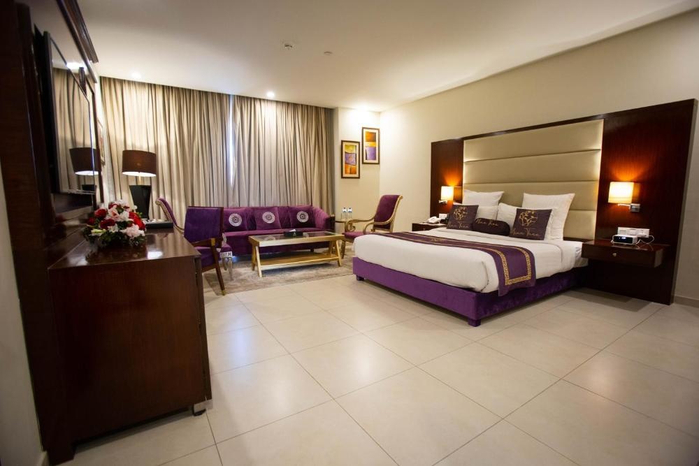 Nine Tree Luxury Hotel & Suites Lahore